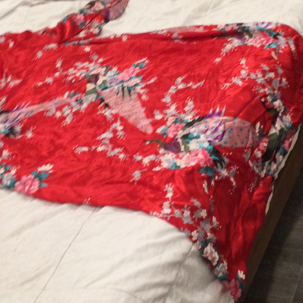 Japanese Kimono - Picture 13 of 13